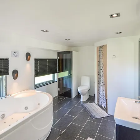 Amazing In Romo With Wifi Holiday home *